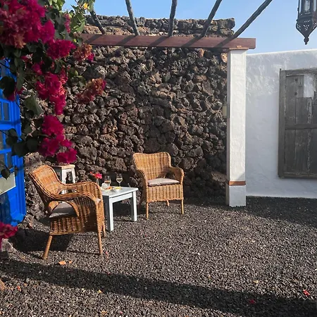 Privategardens Doublebed Freep Tv Wifi Casa vacanze Uga