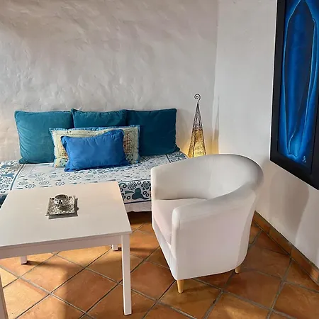 Privategardens Doublebed Freep Tv Wifi 펜션 *