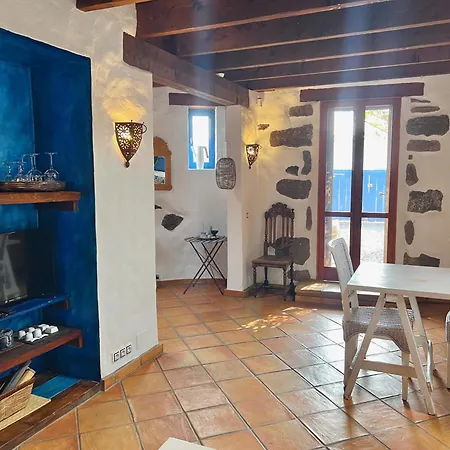 Privategardens Doublebed Freep Tv Wifi Casa vacanze Uga